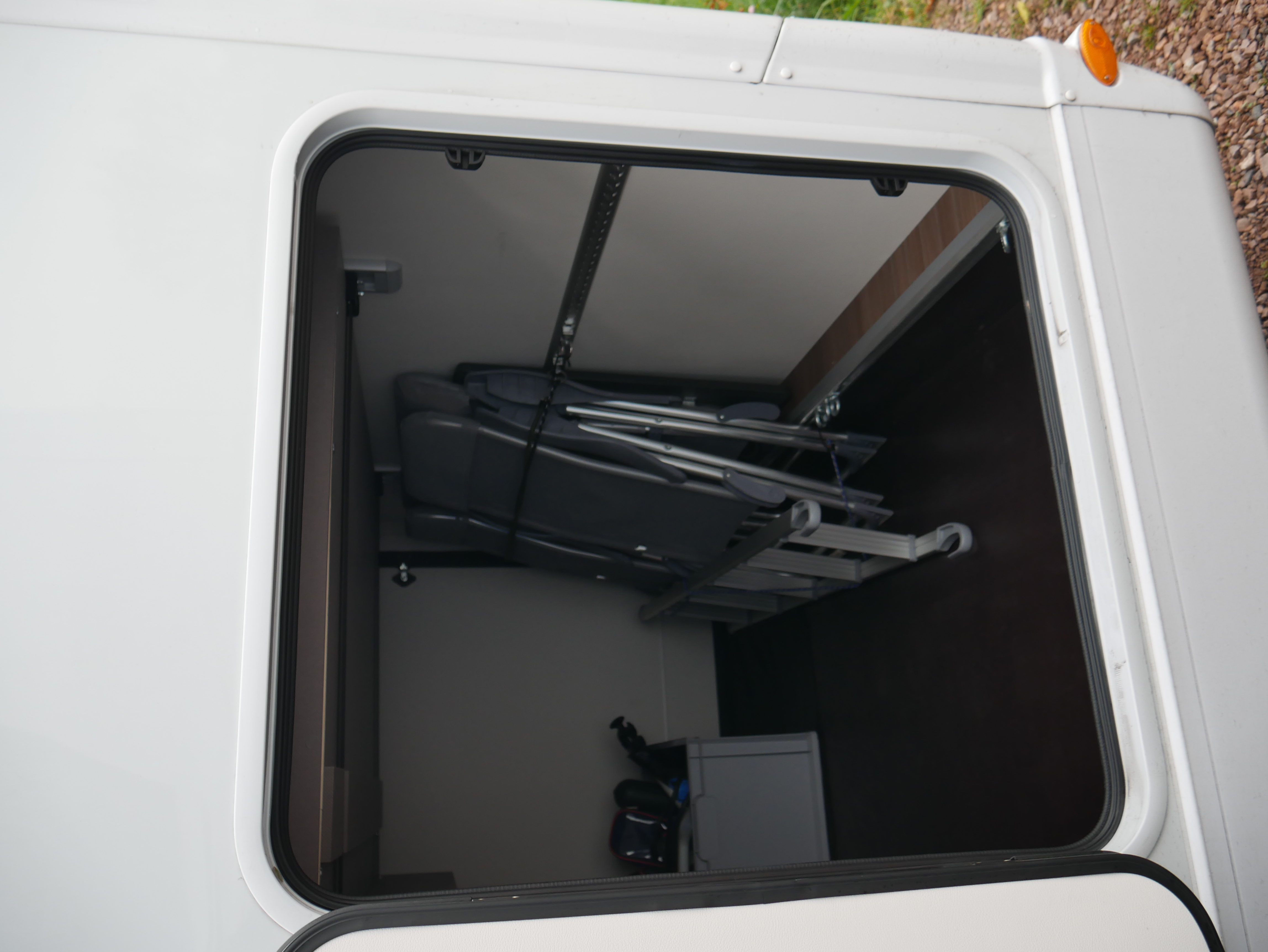 Wohnmobil-Verkauf: Wohnmobil Etrusco T 7400 QBC -Queensbett- Automatik 180 PS, Hubbett, M+S Reifen Alpine, Gebrauchtfahrzeug sofort verfügbar