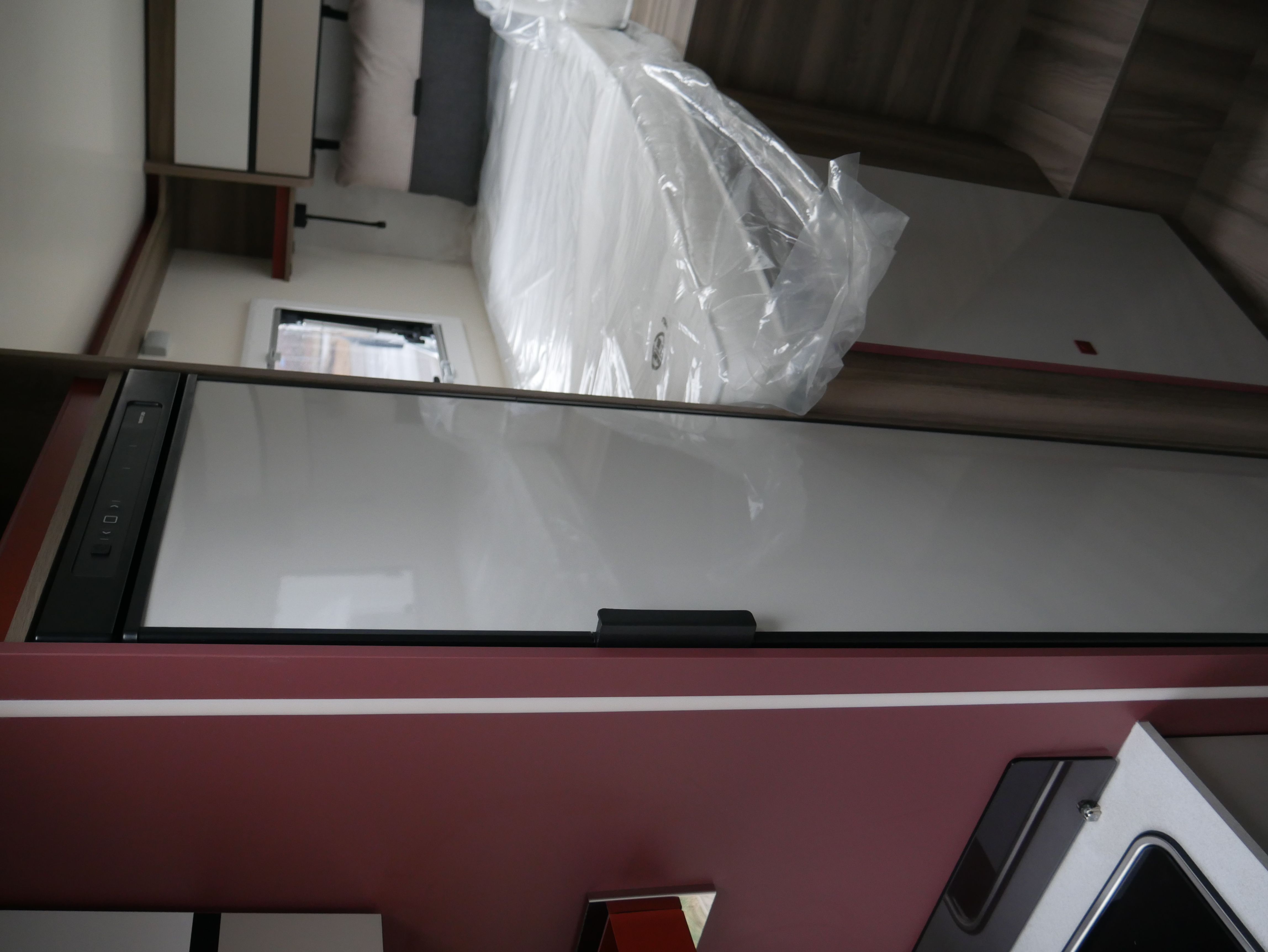 Wohnmobil-Verkauf: Wohnmobil Roller Team Kronos Fit 281 TL mit Hubbett Neufahrzeug Automatik demnächst verfügbar