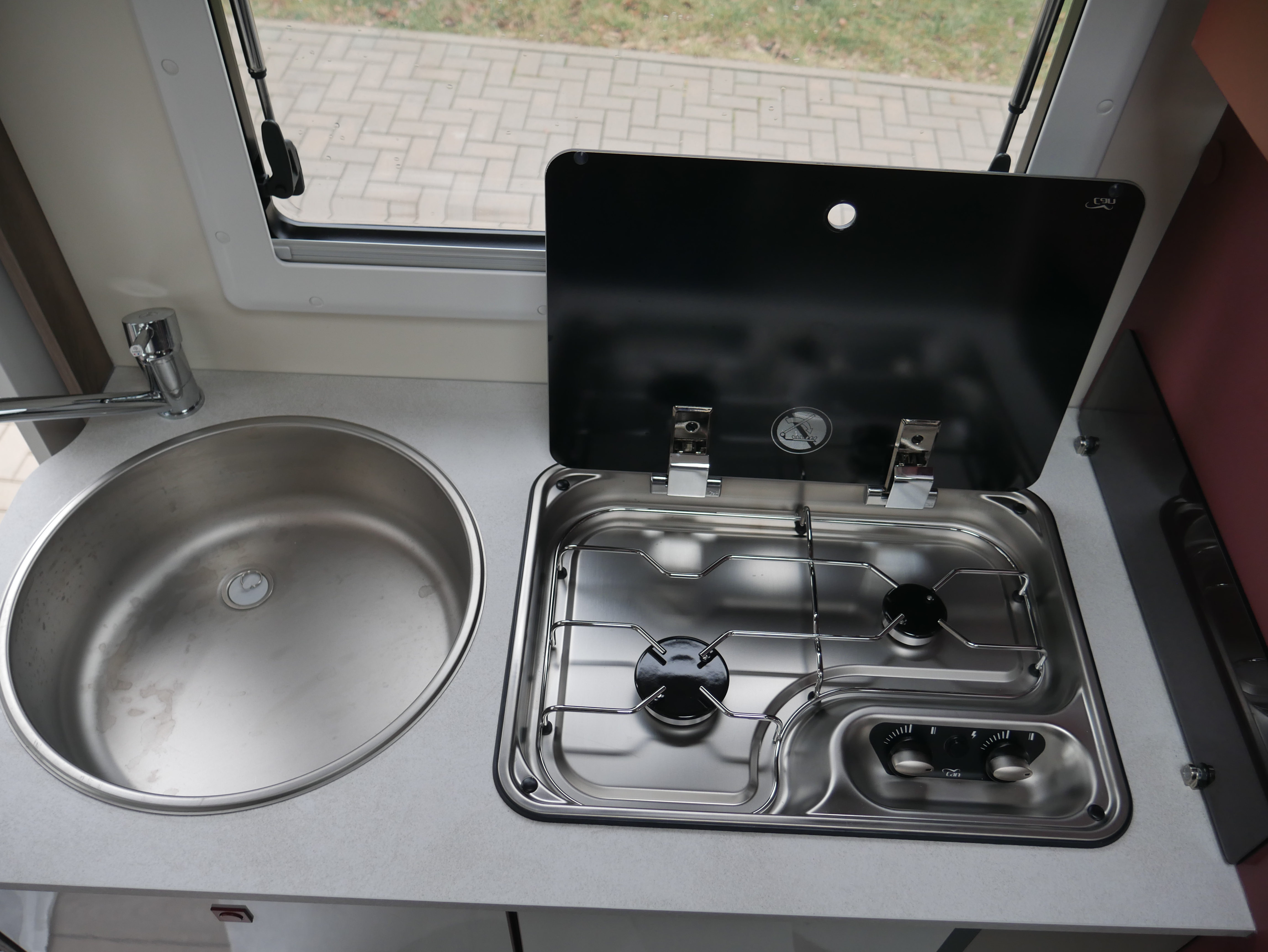 Wohnmobil-Verkauf: Wohnmobil Roller Team Kronos Fit 281 TL mit Hubbett Neufahrzeug Automatik demnächst verfügbar