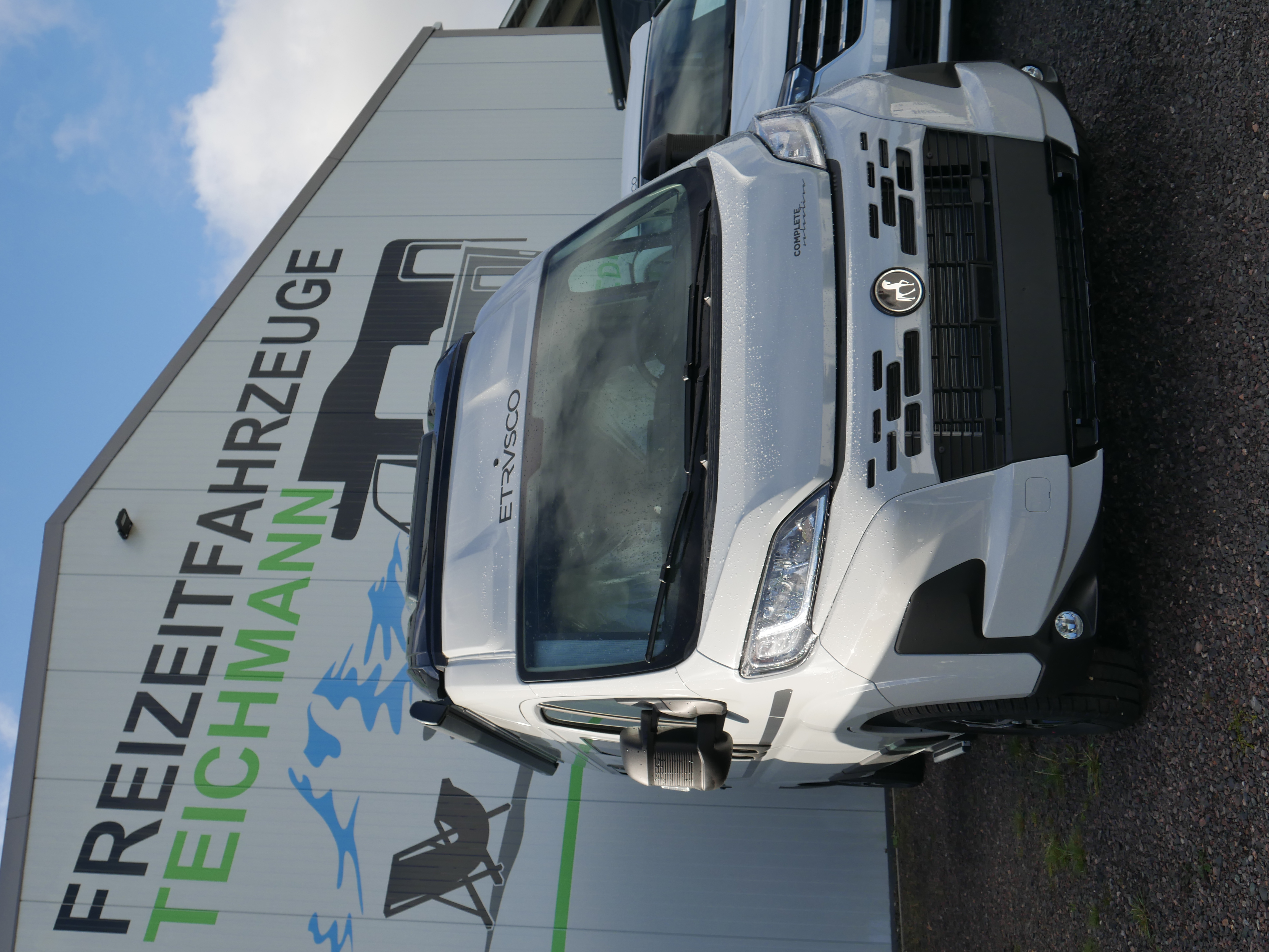 Caravan dealer - Ohrdruf - Freizeitfahrzeuge-Teichmann Wohnmobil/Kastenwagen Etrusco CV 600 DB mit Schlafdach, Automatik, M+S Alpine Neufahrzeug sofort verfügbar AKTION SIEHE TEXT