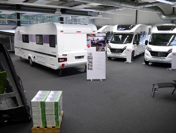 Wohnmobilhändler: Bergische Wohnmobile GmbH