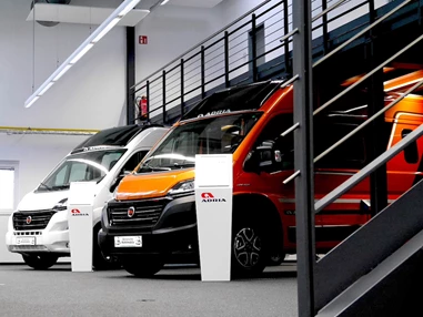 Wohnmobilhändler: Bergische Wohnmobile GmbH