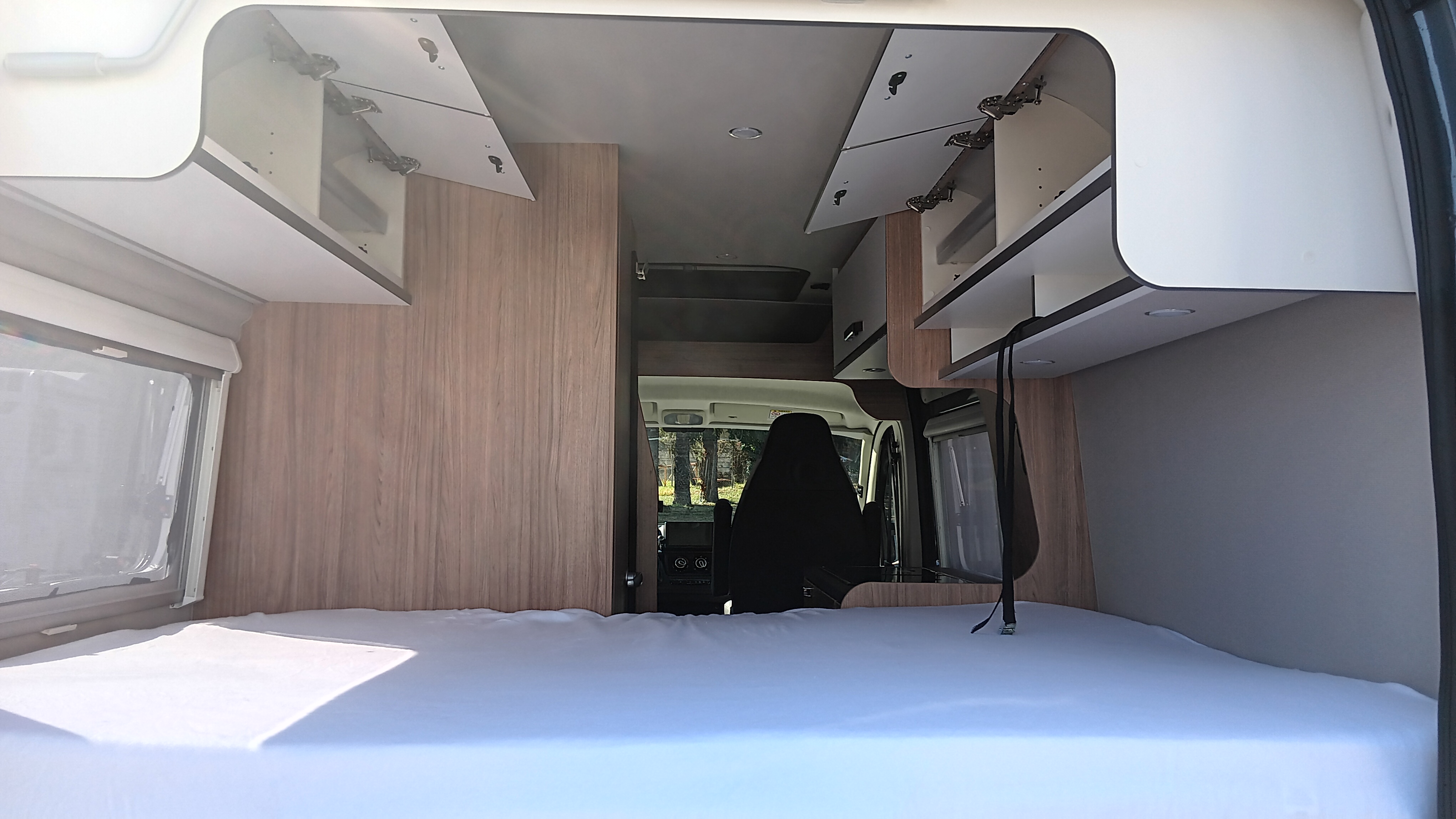 Caravandealer - Aufbauart: Pickup - The Camper Rent GmbH Weinsberg CaraBus 540 MQ Fire-Edition