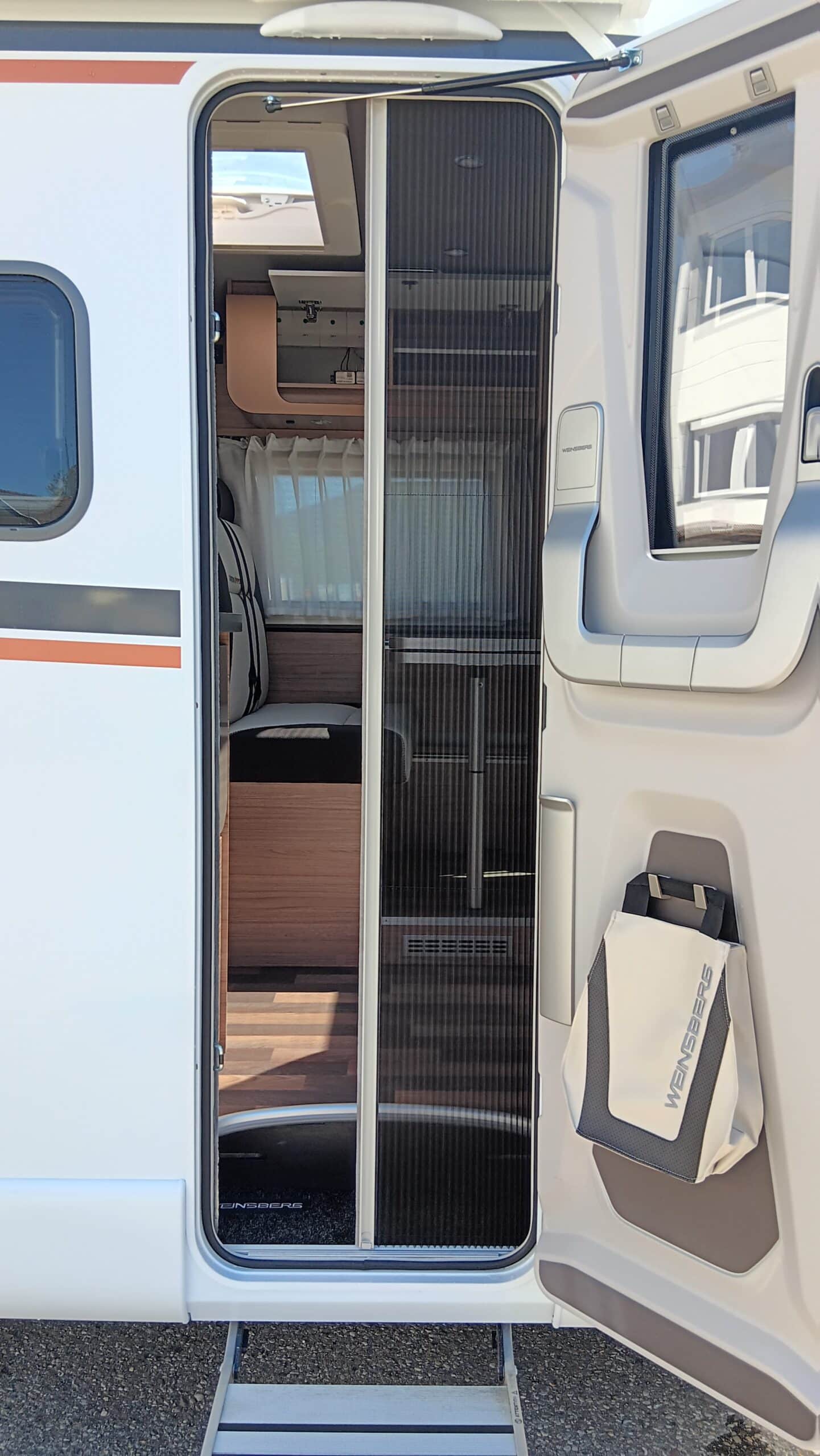 Wohnmobil-Verkauf: Weinsberg CaraCompakt 600 MEG Pepper-Edition