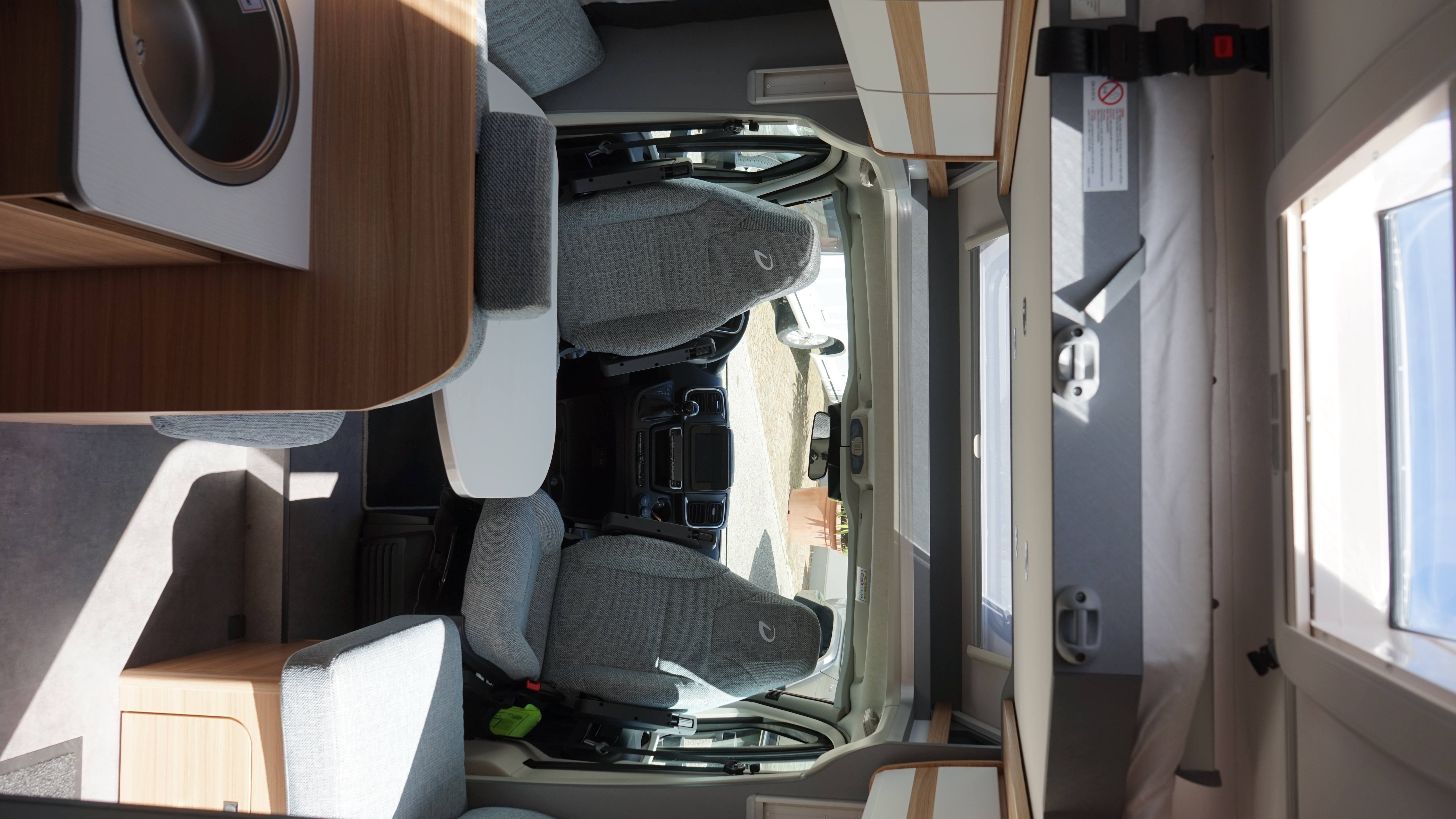 Wohnmobil-Verkauf: Dethleffs Just Camp T 7052 DBM