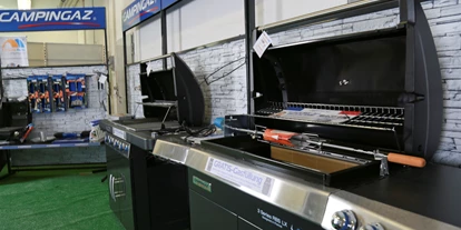 Wohnwagenhändler - Servicepartner: Truma - Deutschland - In unserer Grillaustellung finden Sie hochwertige Grills und Zubehör für echte Grillmeister. - maincamp GmbH