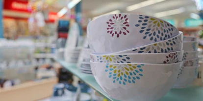 Wohnwagenhändler - Servicepartner: Truma - Deutschland - Bei uns finden Sie Geschirr in bunten und modernen Designs. - maincamp GmbH